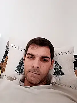 Snapshot of Michael9134 chatting on December 2025 09:14:01 AM Michael9134 online show from December 2025 09:14:01 AM