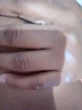 nessinha12 online show from December 2025 01:01:01 AM