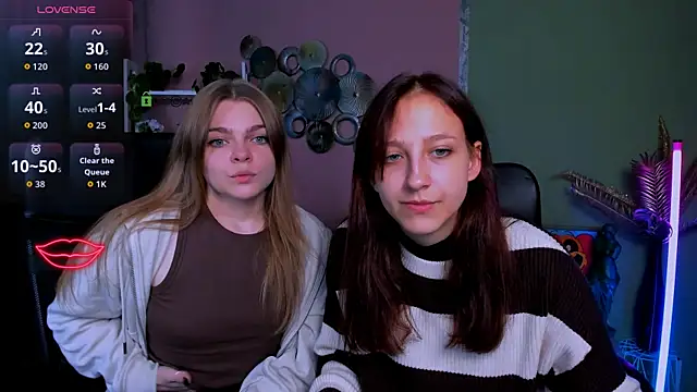 veronica bubble online show from October 2025 07:14:01 PM