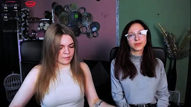 veronica bubble online show from November 2025 08:20:01 PM