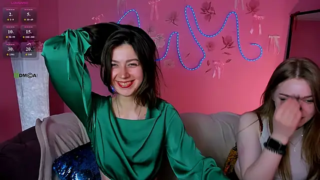 Snapshot of veronica_bubble chatting on May 2026 07:14:02 PM veronica bubble online show from May 2026 07:14:02 PM