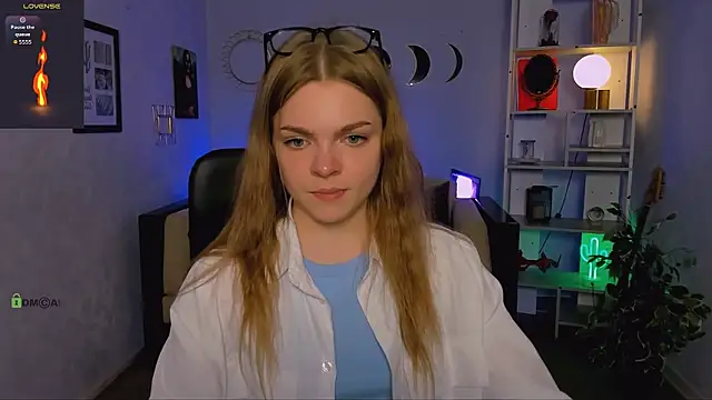 veronica bubble online show from June 2026 07:20:01 PM