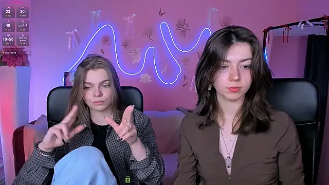 Snapshot of veronica_bubble chatting on April 2026 08:57:02 PM veronica bubble online show from April 2026 08:57:02 PM