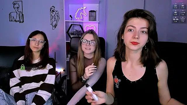 veronica bubble online show from December 2025 08:17:02 PM