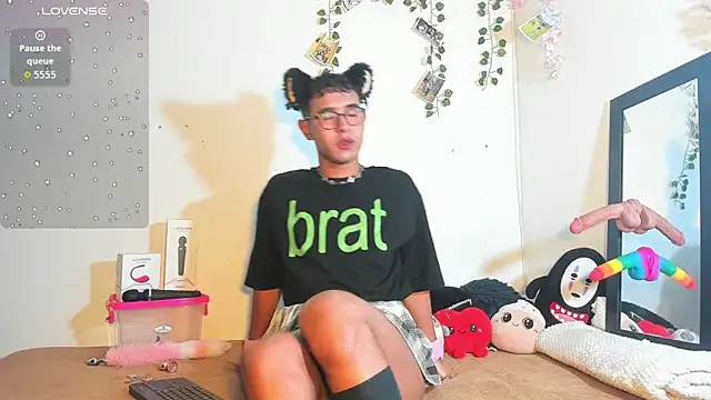 Snapshot of cute_sammy_1 chatting on September 2025 08:32:02 AM cute sammy 1 online show from September 2025 08:32:02 AM