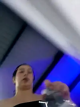 Sol Sunny online show from February 2026 11:04:01 PM