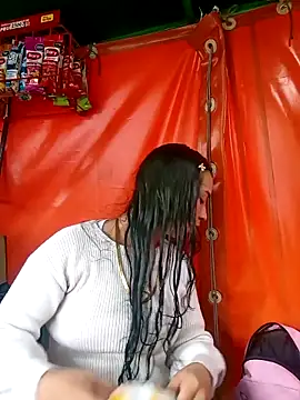 Sol Sunny online show from February 2026 12:47:02 PM