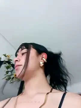 Sol Sunny online show from January 2026 07:53:02 PM