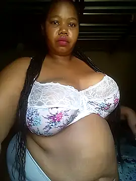 Curvycandy95 online show from November 2025 07:56:02 AM