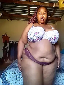 Curvycandy95 online show from September 2025 10:20:01 AM