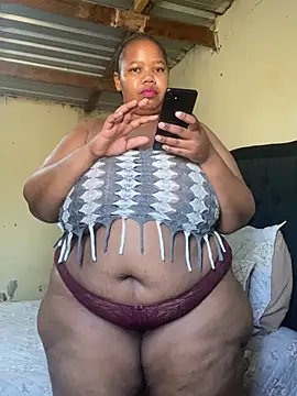 Curvycandy95 online show from August 2026 06:51:02 AM