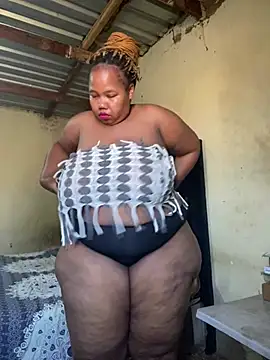 Curvycandy95 online show from July 2026 07:48:02 AM