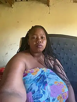 Curvycandy95 online show from February 2026 04:34:01 AM