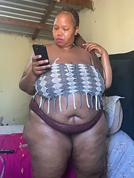 Curvycandy95 online show from August 2026 09:04:01 AM