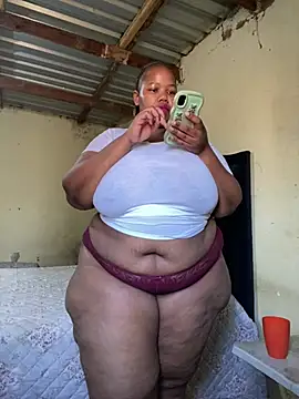 Curvycandy95 online show from July 2026 06:09:02 AM