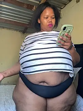 Curvycandy95 online show from July 2026 07:20:02 AM