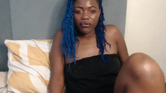 Tyllorsavage online show from September 2025 08:36:02 AM
