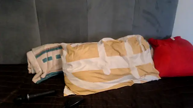 Tyllorsavage online show from September 2025 01:12:01 PM