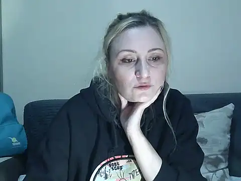 ariam8990 online show from September 2025 09:53:02 PM