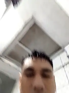 Snapshot of Exotic19cm chatting on December 2025 11:27:02 PM Exotic19cm online show from December 2025 11:27:02 PM