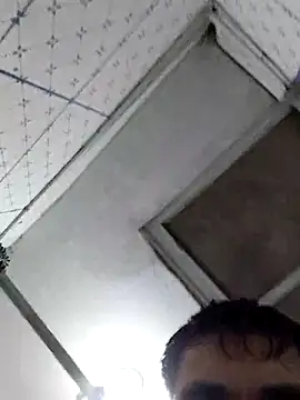 Snapshot of Exotic19cm chatting on November 2025 11:16:02 PM Exotic19cm online show from November 2025 11:16:02 PM