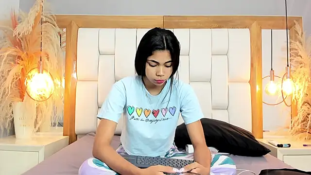 Snapshot of Ammy_Wood_ chatting on September 2025 12:49:02 AM Ammy Wood online show from September 2025 12:49:02 AM