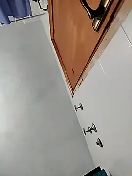 Snapshot of sirenyta33 chatting on December 2025 08:50:01 PM sirenyta33 online show from December 2025 08:50:01 PM