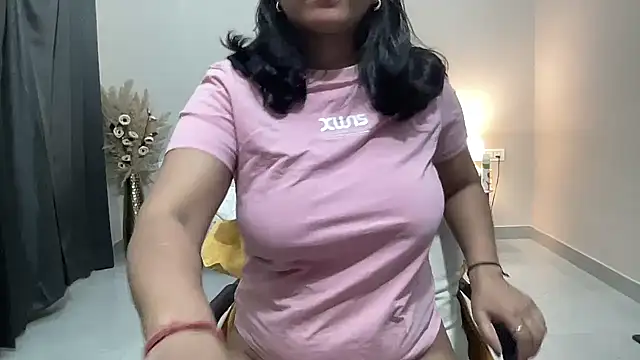 piyassi  divya online show from June 2026 06:57:01 PM
