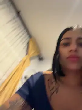 AlannaEvons online show from April 2026 01:42:02 AM