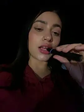 AlannaEvons online show from September 2025 03:00:02 AM