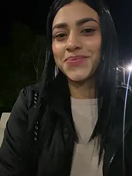 AlannaEvons online show from September 2025 01:22:02 AM