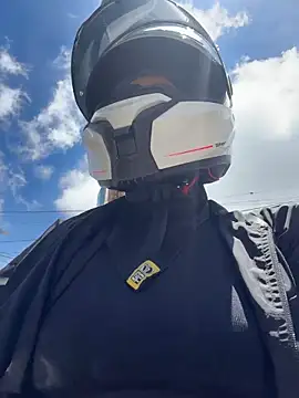 AlannaEvons online show from March 2026 05:37:01 PM