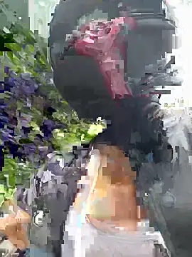 AlannaEvons online show from December 2025 04:32:02 PM