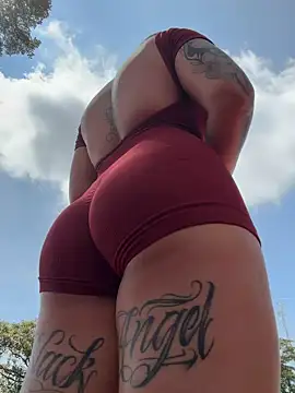 AlannaEvons online show from February 2026 06:51:01 PM