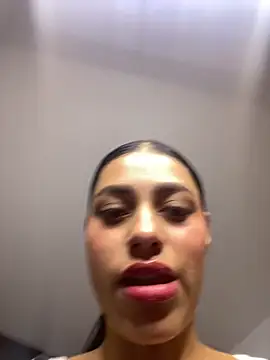 AlannaEvons online show from October 2025 12:53:01 AM