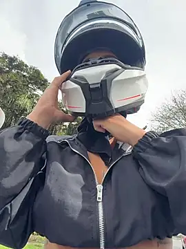 AlannaEvons online show from March 2026 08:24:01 PM