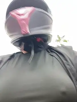 AlannaEvons online show from November 2025 08:12:01 PM