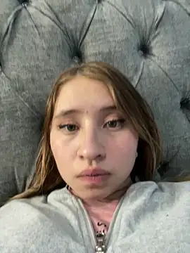 mia skys online show from January 2026 02:37:02 AM