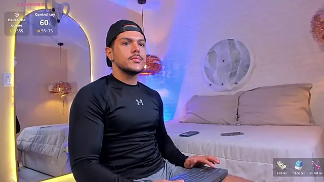 Snapshot of thiago_mercer chatting on October 2025 10:03:02 AM thiago mercer online show from October 2025 10:03:02 AM