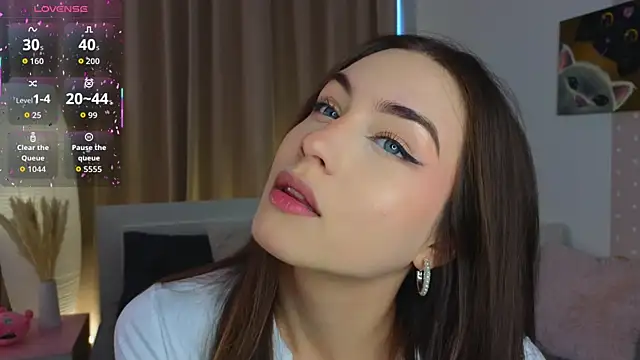 Snapshot of Moonlight1Sonata1 chatting on November 2025 09:08:02 AM Moonlight1Sonata1 online show from November 2025 09:08:02 AM