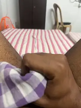 Snapshot of usermood2000 chatting on December 2025 07:19:02 AM usermood2000 online show from December 2025 07:19:02 AM