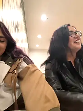 Snapshot of Lucyheart_ chatting on February 2026 12:45:01 AM Lucyheart online show from February 2026 12:45:01 AM