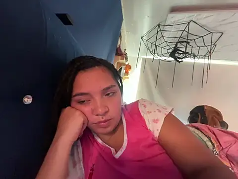 amanne misa online show from October 2025 01:21:02 PM