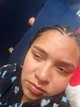 Snapshot of amanne_misa chatting on December 2025 03:23:01 PM amanne misa online show from December 2025 03:23:01 PM