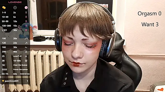 ChaeTrier online show from October 2025 04:37:01 PM