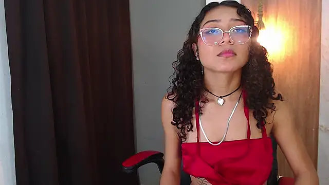 Snapshot of honeymoon_12 chatting on July 2026 04:30:01 AM honeymoon 12 online show from July 2026 04:30:01 AM