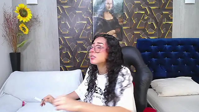 Snapshot of honeymoon_12 chatting on February 2026 03:46:01 AM honeymoon 12 online show from February 2026 03:46:01 AM