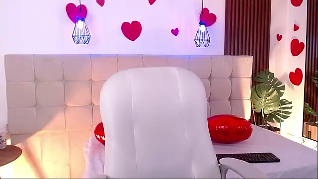 athenea fox online show from March 2026 01:58:01 PM