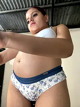 Snapshot of sbanna_valle_ chatting on October 2025 11:02:02 PM sbanna valle online show from October 2025 11:02:02 PM