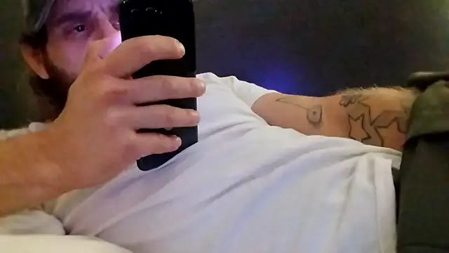 Brabbit3211 online show from September 2025 02:28:01 AM